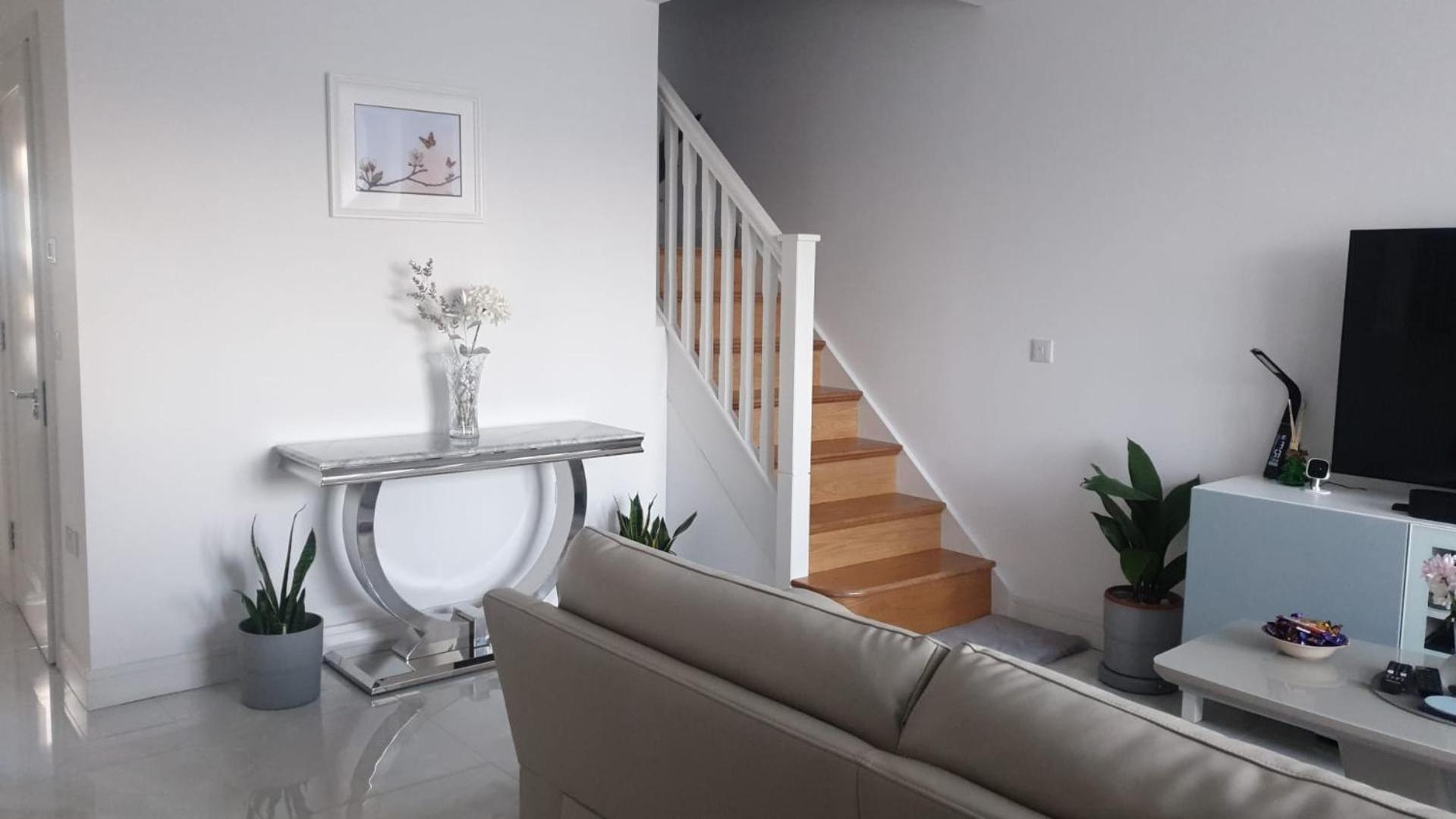 Barnoaks House - Private Room Ensuite Bathroom Homestay Dublin Exterior foto