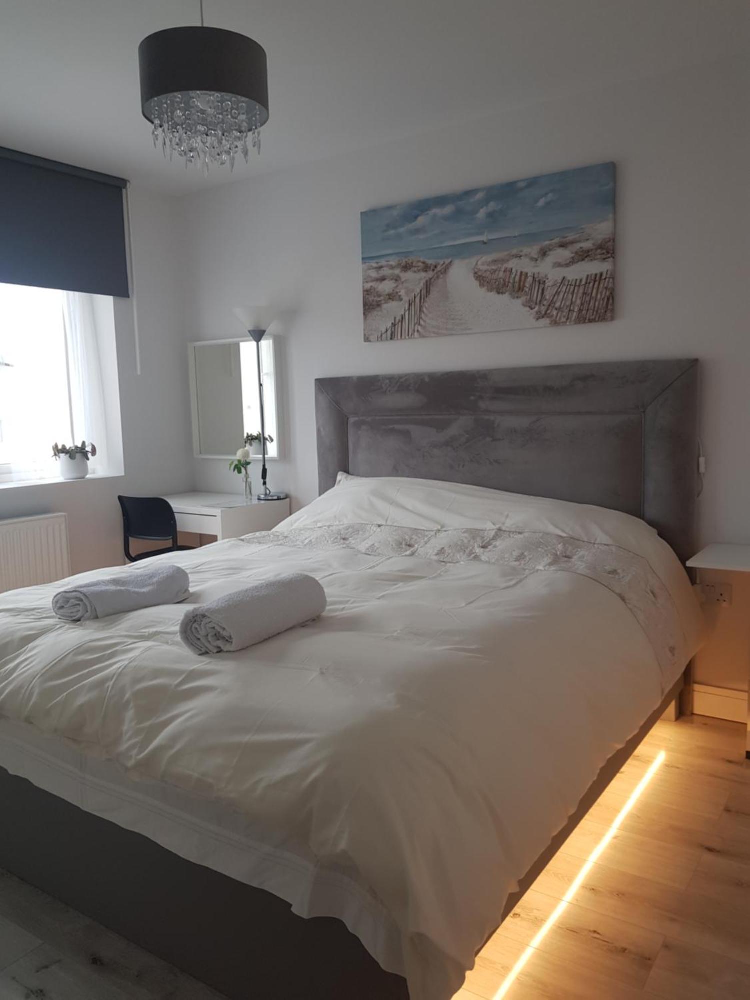 Barnoaks House - Private Room Ensuite Bathroom Homestay Dublin Exterior foto